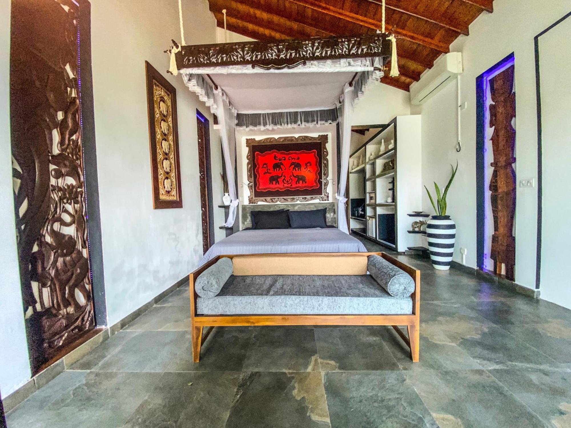 Hotel Waterland à Negombo Extérieur photo