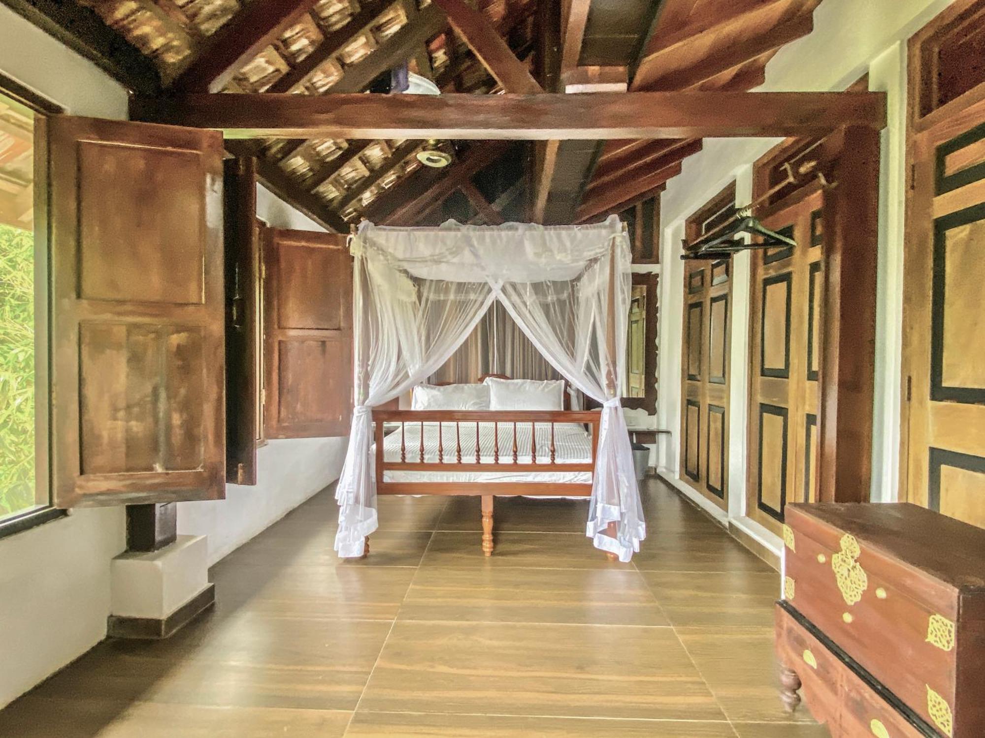 Hotel Waterland à Negombo Extérieur photo